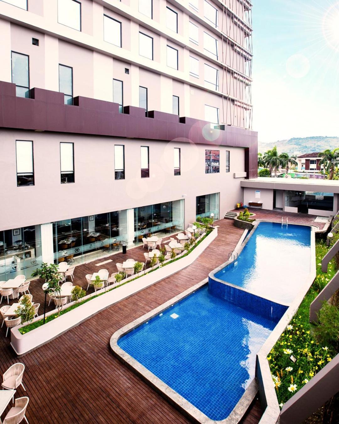 Hotel Suni Abepura จายาปุระ ภายนอก รูปภาพ